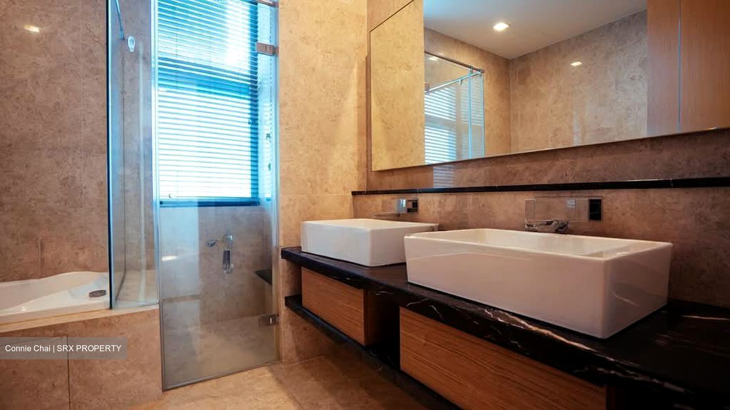 Marina Bay Residences (D1), Condominium #582232191